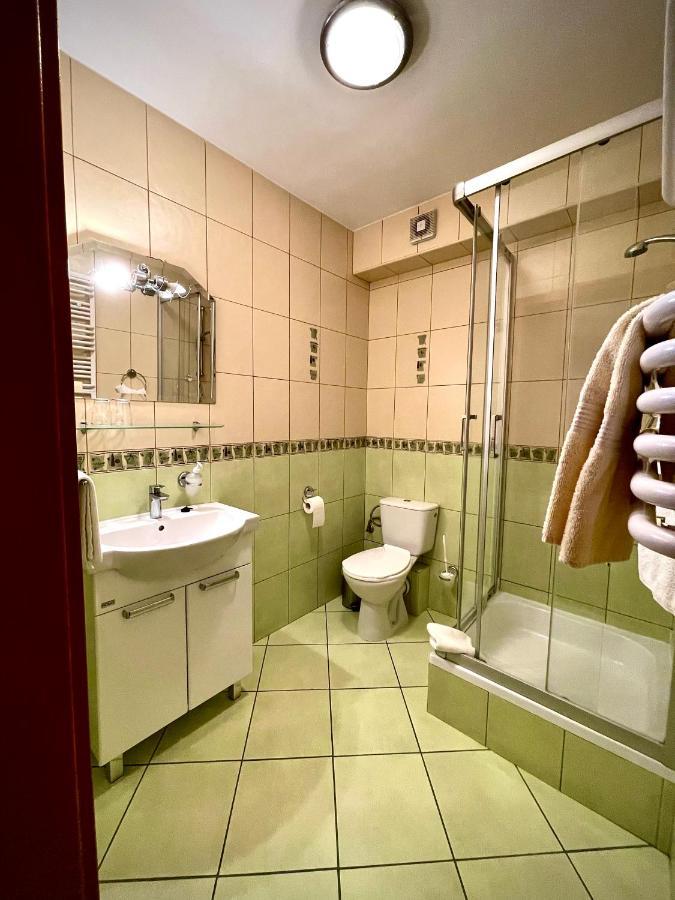 Hotel Dowhan Nowe Exterior foto